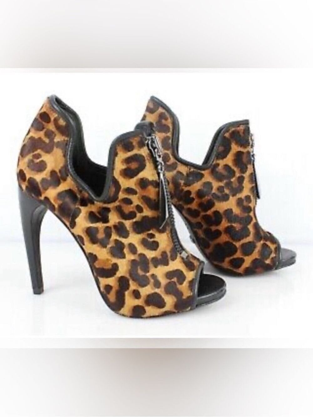 Schutz pony hair Leopard Print Peep Toe bootie zippered Heels size 7